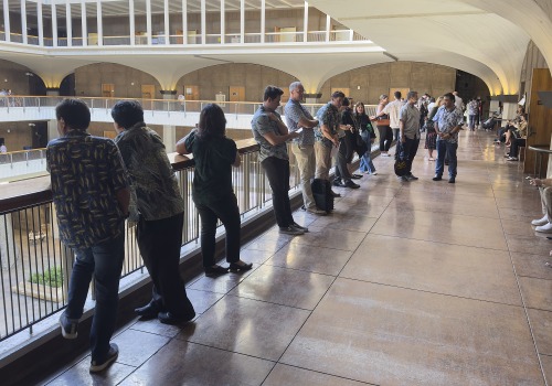 What Types of Comments are Allowed on a Hawaii Education Blog?